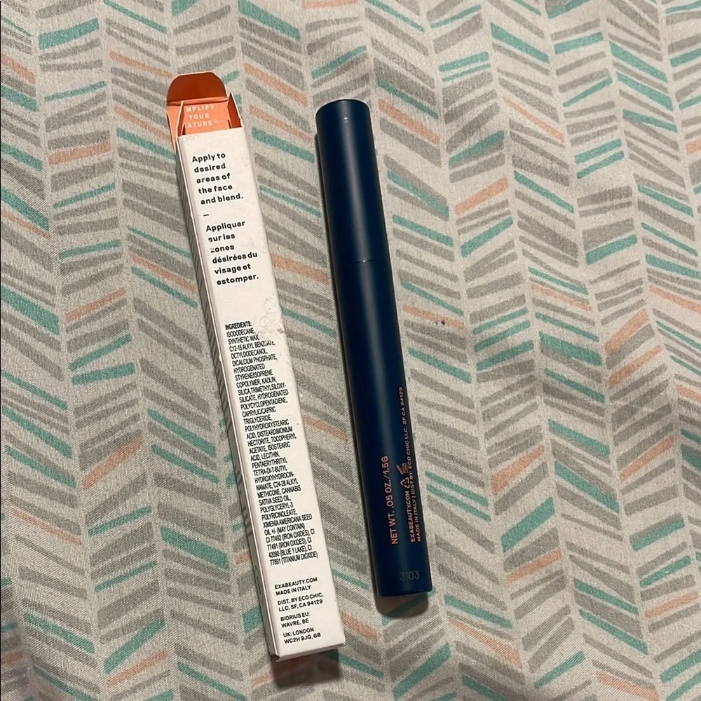 Exa High Fidelity Brightening Concealer Stick in Blue